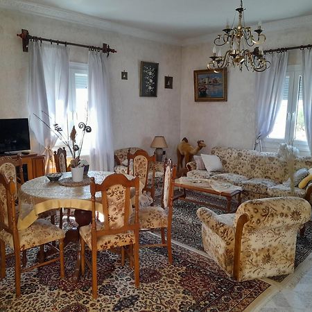 Art House Syros Villa แอร์มูโปลี ภายนอก รูปภาพ