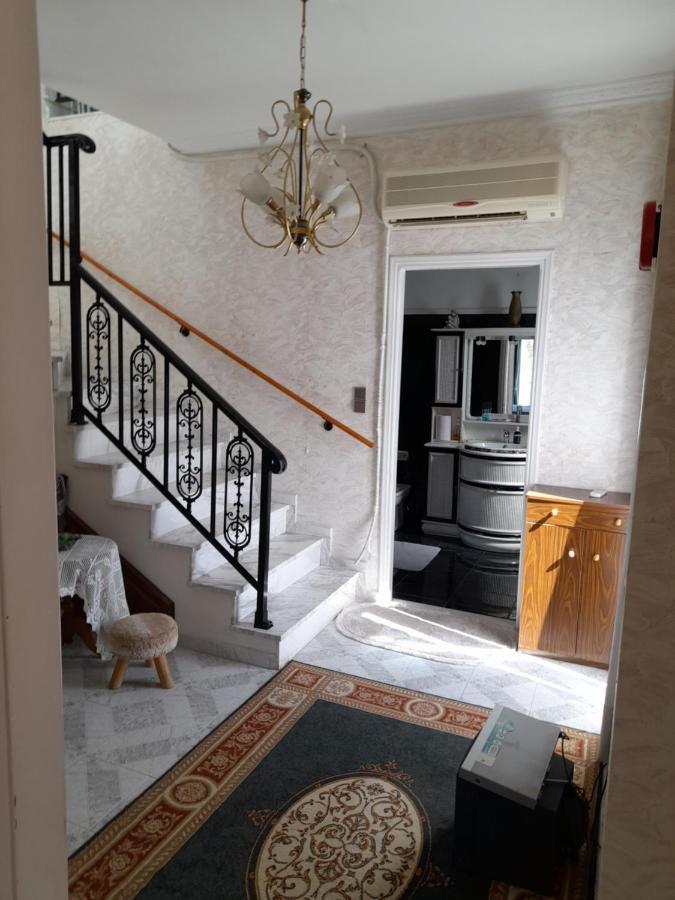 Art House Syros Villa แอร์มูโปลี ภายนอก รูปภาพ